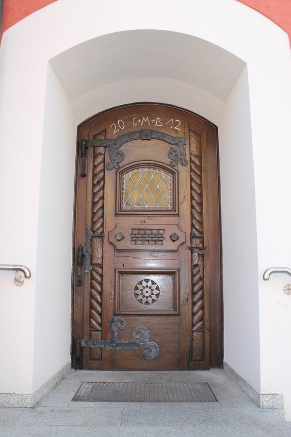 Hotel-Gasthof Zum Hirschen Durrwangen Екстериор снимка